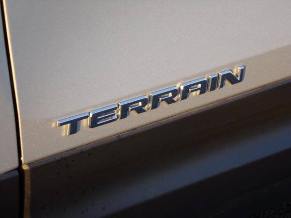 2020 GMC Terrain FWD 4dr SLE - cars & trucks - by dealer - vehicle... for sale in Lagrange, IN – photo 10