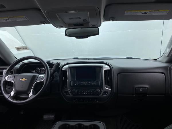 2015 Chevy Chevrolet Silverado 1500 Crew Cab LTZ Pickup 4D 5 3/4 ft... for sale in Toledo, OH – photo 23