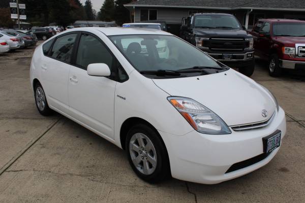 2007 Toyota PRIUS Coupe - cars & trucks - by dealer - vehicle... for sale in Hillsboro, OR – photo 7