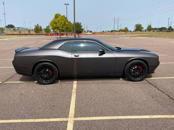 DODGE CHALLENGER 2018 GT AWD MUTIPLE UPGRADES AND WARRANTY INCLUDED... for sale in Sioux Falls, IA – photo 2