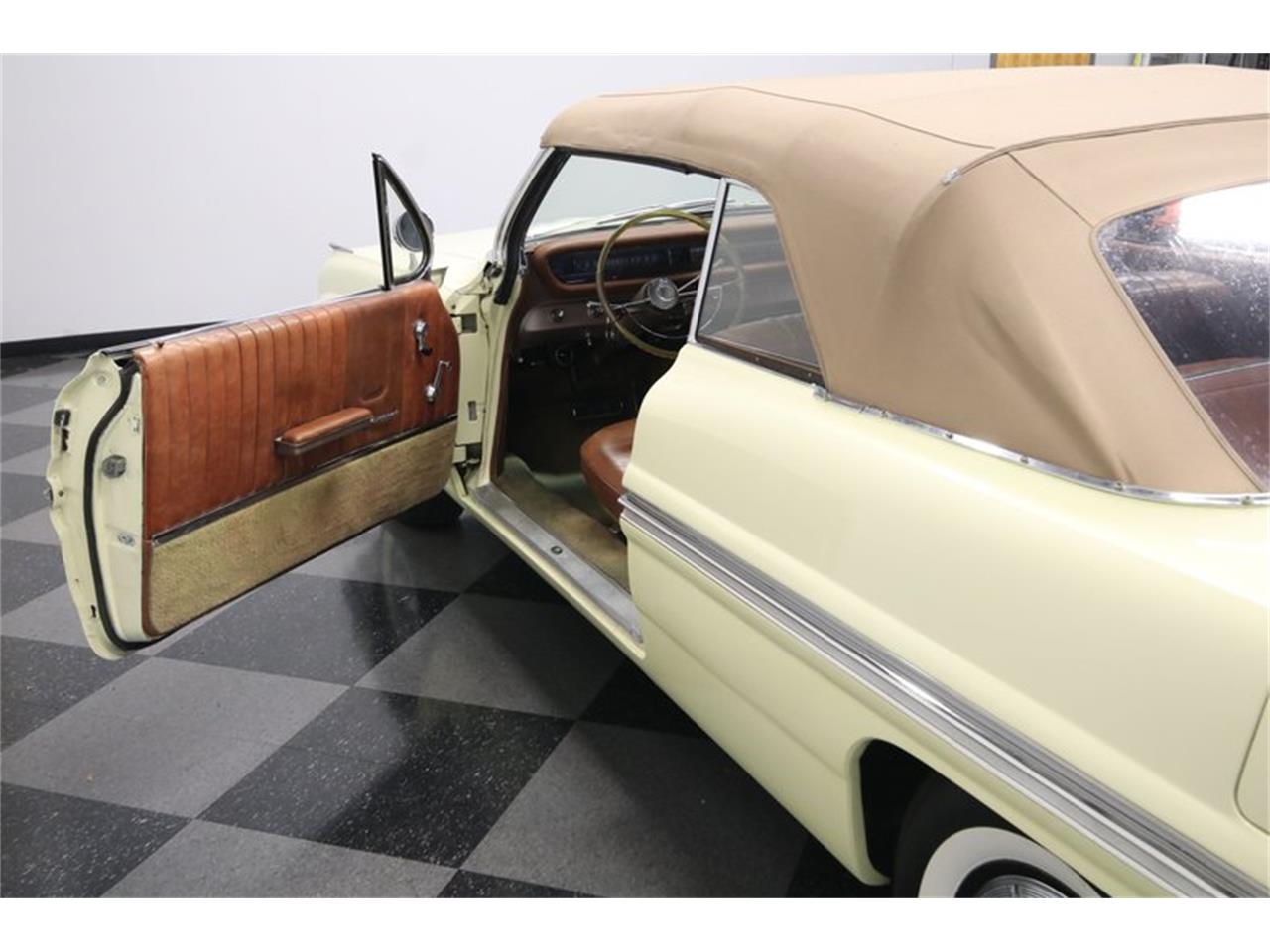 1961 Pontiac Bonneville for sale in Lutz, FL – photo 49