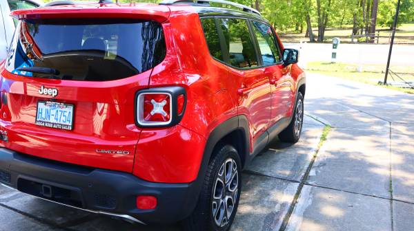 2015 Jeep Renegade (pending) for sale in Fayetteville, NC – photo 3