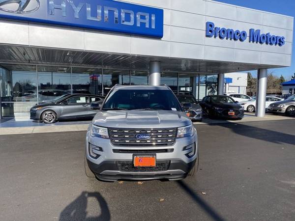 2017 Ford Explorer XLT 4WD - cars & trucks - by dealer - vehicle... for sale in Boise, ID – photo 2