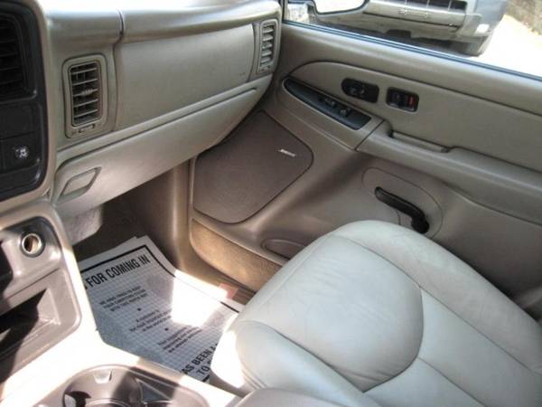 2005 Chevrolet Avalanche 1500 LT - Low Rates Available! - cars & for sale in Prospect Park, DE – photo 17