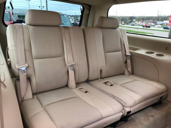 2007 Cadillac Escalade ESV - - by dealer - vehicle for sale in URBANDALE, IA – photo 20