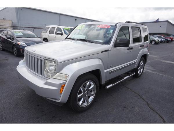 2012 Jeep Liberty RWD 4dr Sport Latitude - - by dealer for sale in Knoxville, TN – photo 4