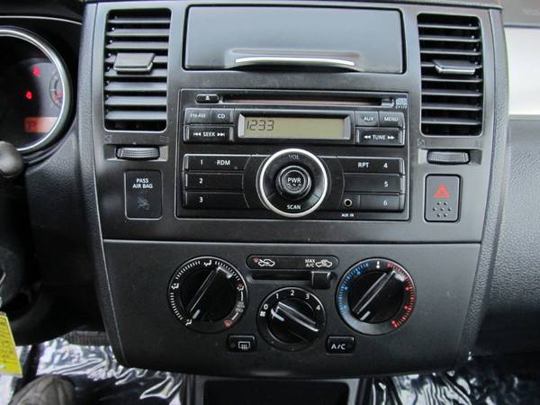 2012 *Nissan* *Versa* *5dr Hatchback Automatic 1.8 S for sale in Marietta, GA – photo 9