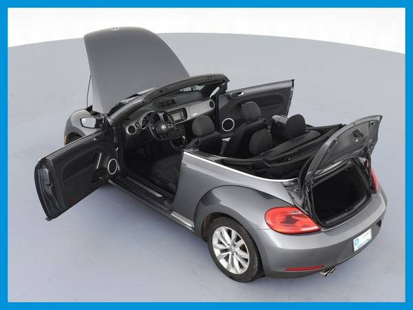 2013 VW Volkswagen Beetle TDI Convertible 2D Convertible Gray for sale in Covington, OH – photo 17