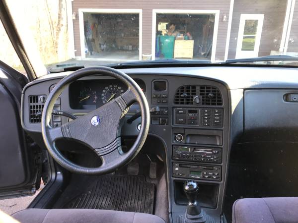 1989 Saab 9000CD, 5-Speed - cars & trucks - by owner - vehicle... for sale in Attleboro, MA – photo 4