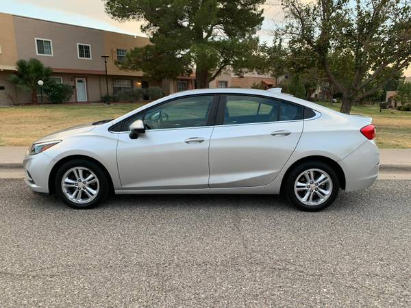 2018 CHEVROLET CRUZE LT / CLEAN TITLE / 4 CYLINDER / GREAT... for sale in El Paso, TX – photo 2