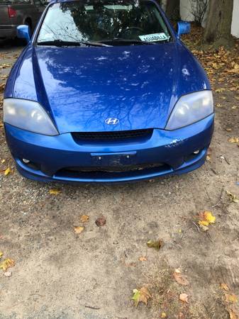 Hyundai Tiburon 5 speed Manual - cars & trucks - by owner - vehicle... for sale in Randolph, MA – photo 9