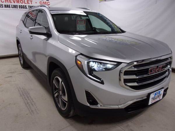 2020 GMC Terrain SLT - cars & trucks - by dealer - vehicle... for sale in Moriarty, NM – photo 2