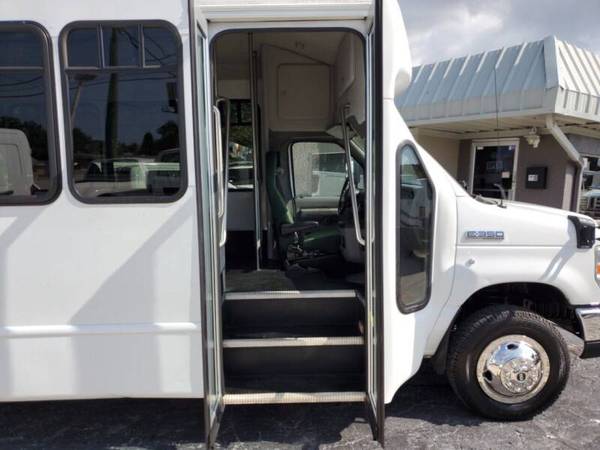 2011 Ford E350 Starcraft Shuttle Bus #1232 50k miles 13 pass Non CDL - for sale in largo, FL – photo 18