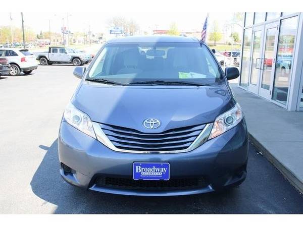 2016 Toyota Sienna mini-van L - Toyota Blue - - by for sale in Green Bay, WI – photo 9
