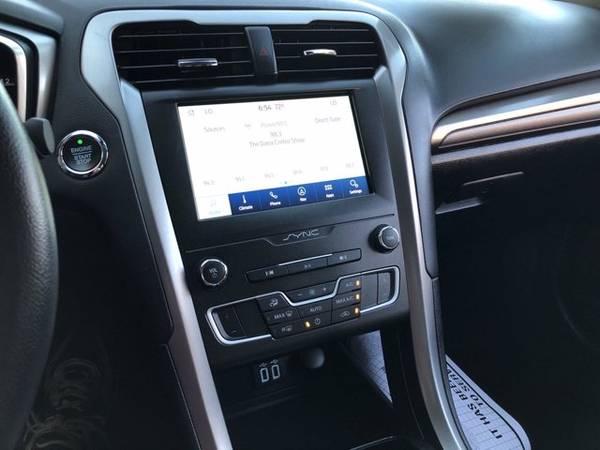 2020 Ford Fusion SE Silver - - by dealer - vehicle for sale in Glendale, AZ – photo 8