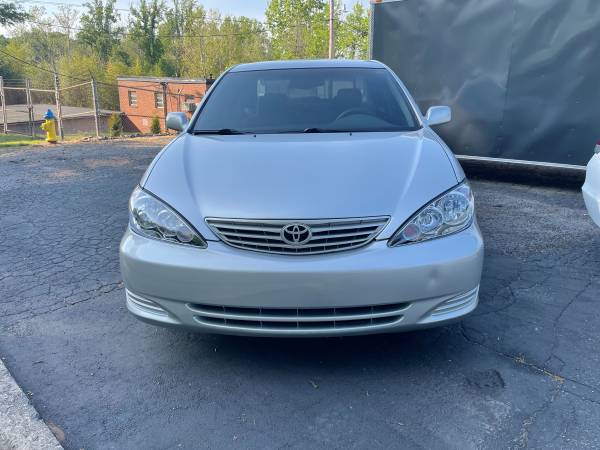 2005 Toyota Camry LE for sale in Hickory, NC – photo 2