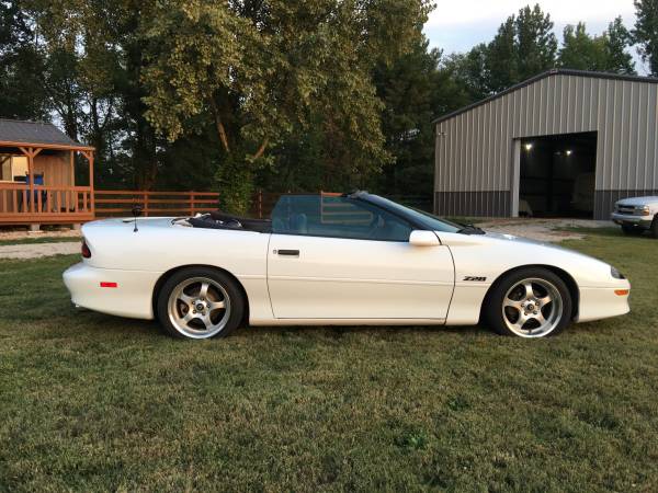1995 Chevrolet Camaro z28 convertible - cars & trucks - by owner -... for sale in Springfield, IL – photo 11