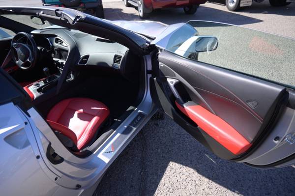 2015 Chevrolet Corvette Stingray Z51 - - by dealer for sale in Ontario, OR – photo 9