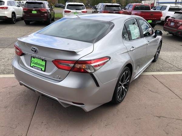 2018 Toyota Camry Hybrid SE CALL/TEXT - cars & trucks - by dealer -... for sale in Gladstone, OR – photo 6