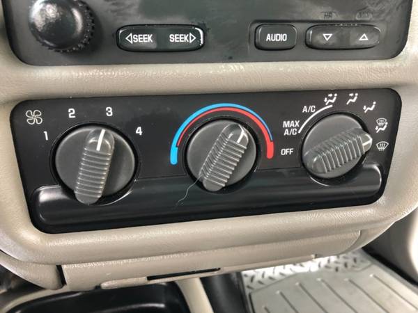 2002 Chevrolet S-10 Ext Cab 3Dr 4WD 143,000 Miles V6 Auto Air - cars... for sale in Longview, OR – photo 15