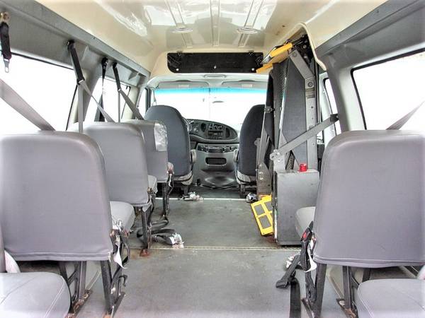 2008 FORD E 250 SUPER DUTY EXTENDED WHEELCHAIR VAN HANDICAP - cars & for sale in Brentwood, NY – photo 19