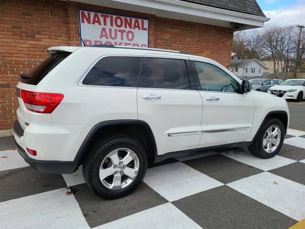 2012 Jeep Grand Cherokee 4WD 4dr Limited (TOP RATED DEALER AWARD... for sale in Waterbury, NY – photo 6