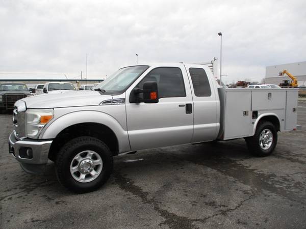 2013 Ford F250 XLT Extended Cab 4wd Utility Bed - - by for sale in Lawrenceburg, AL – photo 2