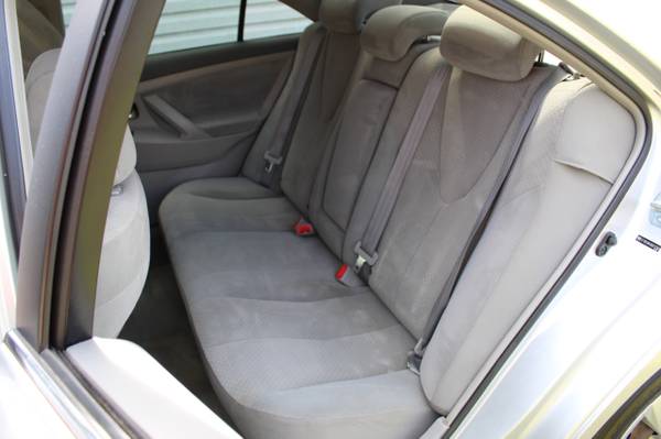 68, 000 Original Miles 2008 Toyota Camry LE Auto Sunroof Local for sale in Louisville, KY – photo 11