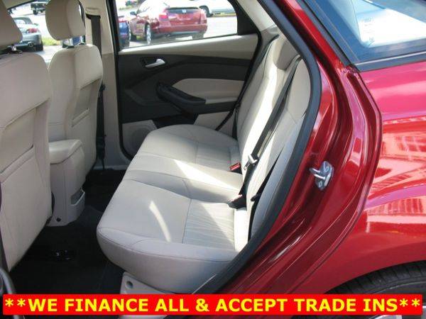 2015 Ford Focus SE - WE FINANCE EVERYONE!!(se habla espao) for sale in Fairfax, VA – photo 16