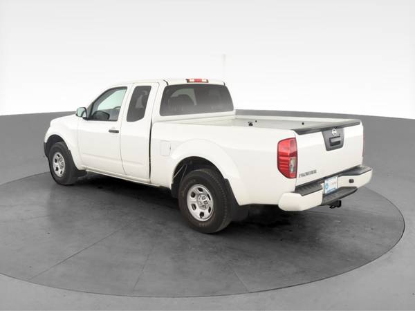 2019 Nissan Frontier King Cab S Pickup 2D 6 ft pickup White -... for sale in Tulsa, OK – photo 7