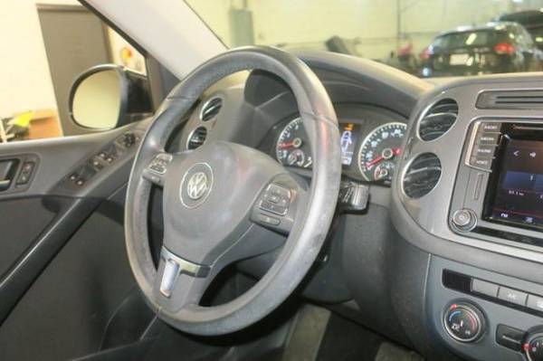 2017 Volkswagen Tiguan Limited - - by dealer for sale in Carlstadt, NJ – photo 18