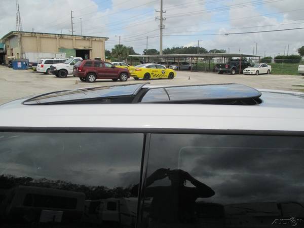 2009 MINI Cooper Clubman S Wagon - cars & trucks - by dealer -... for sale in Lakeland, FL – photo 13