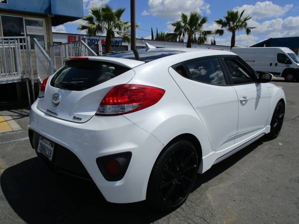 2013 Hyundai VELOSTER TURBO - 6 SPEED MANUAL TRANSMISSION - LEATHER for sale in Sacramento , CA – photo 3