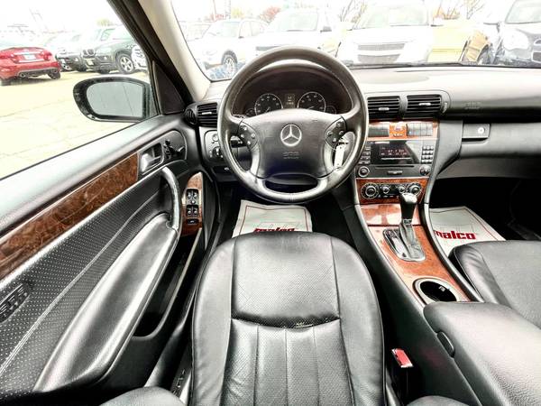 2006 Mercedes-Benz C350 4Matic - - by dealer - vehicle for sale in Rochester, MN – photo 12