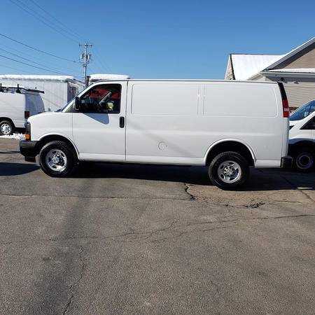 2017 CHEVROLET 2500 EXPRESS CARGO VAN RWD 2500 135 INCH... for sale in Abington, MA – photo 3
