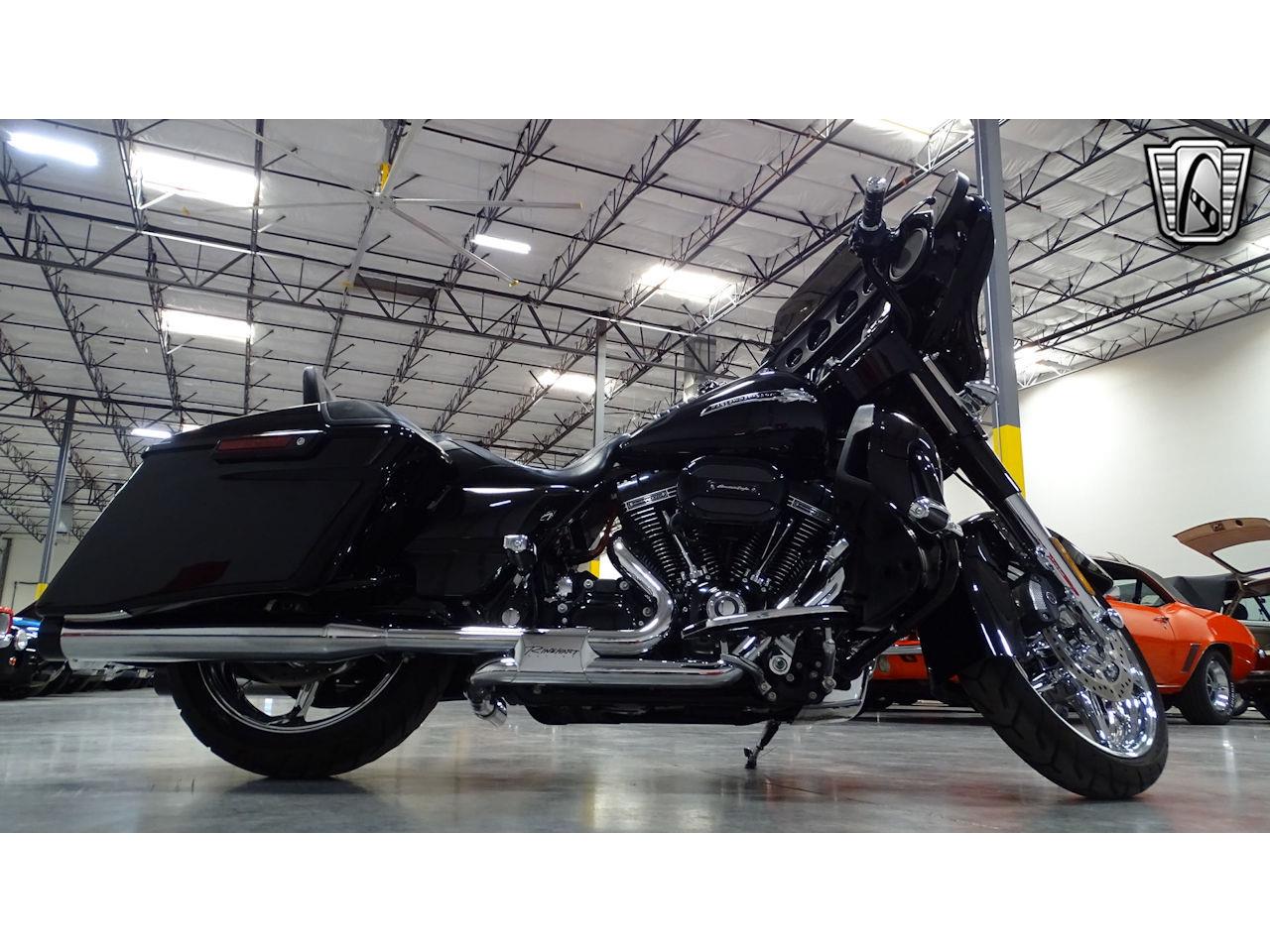 2015 Harley-Davidson Motorcycle for sale in O'Fallon, IL – photo 33