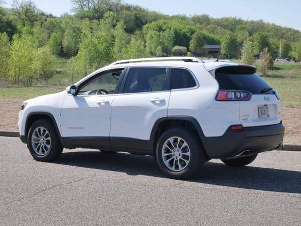 2019 Jeep Cherokee Latitude Plus for sale in Hudson, MN – photo 7