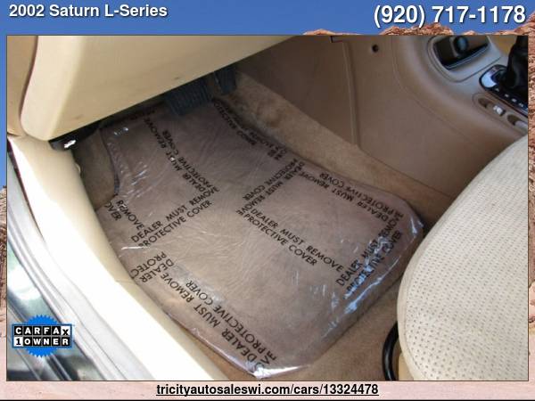 2002 Saturn L-Series L200 4dr Sedan Family owned since 1971 - cars &... for sale in MENASHA, WI – photo 17
