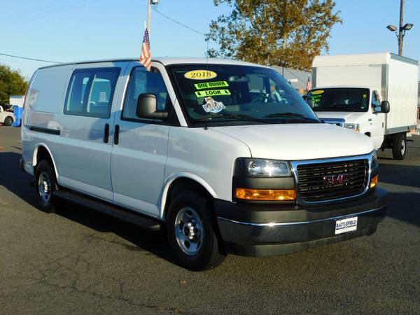 2018 GMC SAVANA CARGO 2500, V-8 GAS ENGINE WITH 12052 MILES. for sale in MANASSAS, District Of Columbia – photo 3