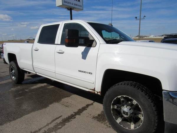 2015 CHEVROLET SILVERADO 3500HD LT & Z71 PACKAGES (LONG BOX) - cars for sale in Spearfish, SD – photo 5
