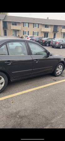 09 Hyundai Sonata $1000 OBO - cars & trucks - by owner - vehicle... for sale in Madison, WI – photo 4