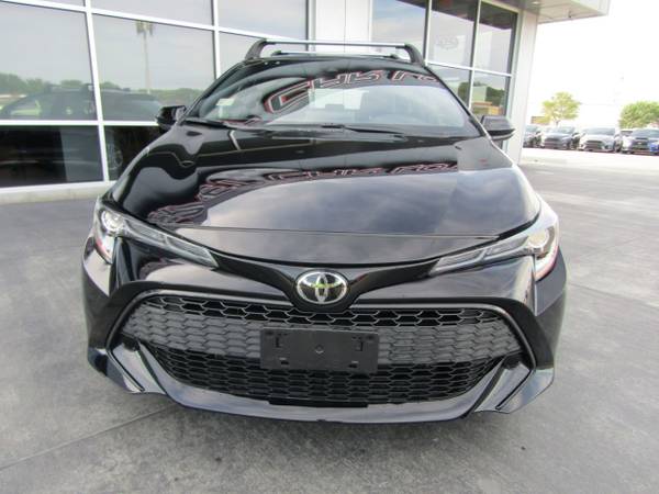 2020 *Toyota* *Corolla Hatchback* *SE CVT* - cars & trucks - by... for sale in Council Bluffs, NE – photo 2