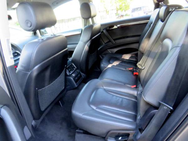 2011 Audi Q7 quattro 4dr 3 0T Premium Plus - 3 DAY SALE! - cars & for sale in Merriam, MO – photo 12