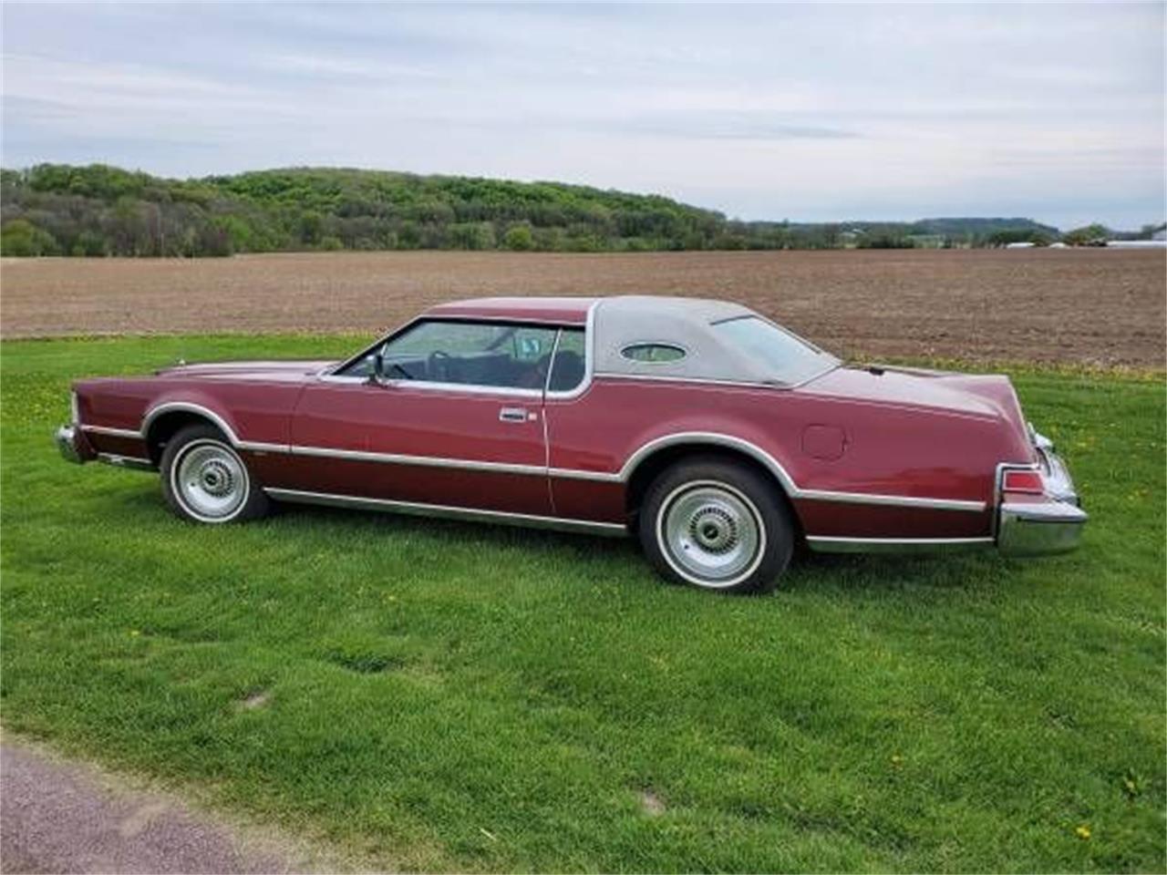 1976 Lincoln Continental for sale in Cadillac, MI – photo 2