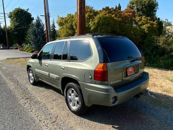 GMC ENVOY SUV 4wd - cars & trucks - by dealer - vehicle automotive... for sale in Bremerton, WA – photo 4