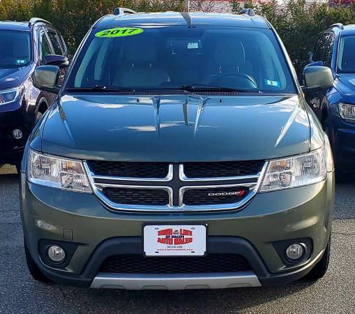 2017 Dodge Journey SXT AWD 4dr SUV EVERYONE IS APPROVED! - cars & for sale in Salem, ME – photo 3