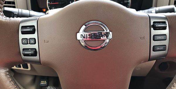 2011 Nissan Titan SL 4x2 4dr Crew Cab SWB Pickup for sale in TAMPA, FL – photo 18