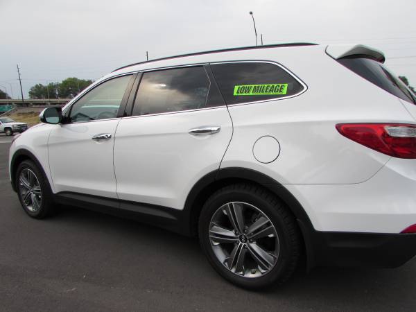 2016 Hyundai Santa Fe Limited FWD - Factory Warranty! - cars &... for sale in Billings, MT – photo 2