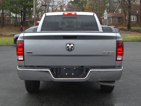 ★ 2020 RAM 1500 SLT CREW CAB 4x4 PICKUP w/ REMAINING FACTORY... for sale in Feeding Hills, MA – photo 4