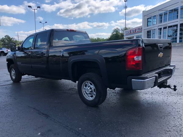 One Owner! 2007 Chevy Silverado 2500HD! 4x4! Crew Cab! Diesel! Sharp! for sale in Ortonville, OH – photo 3